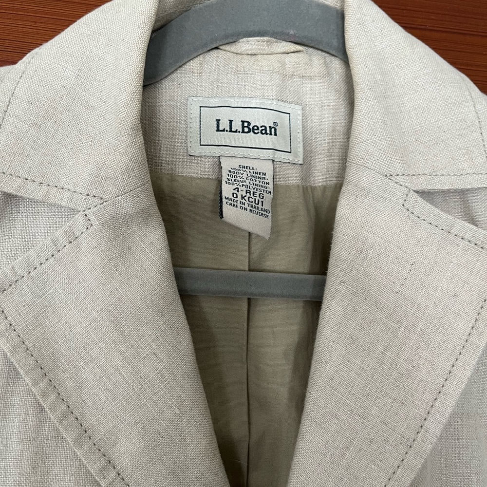 LL bean jacket - Picture 3 of 7